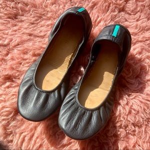Matte Black Tieks Size 8